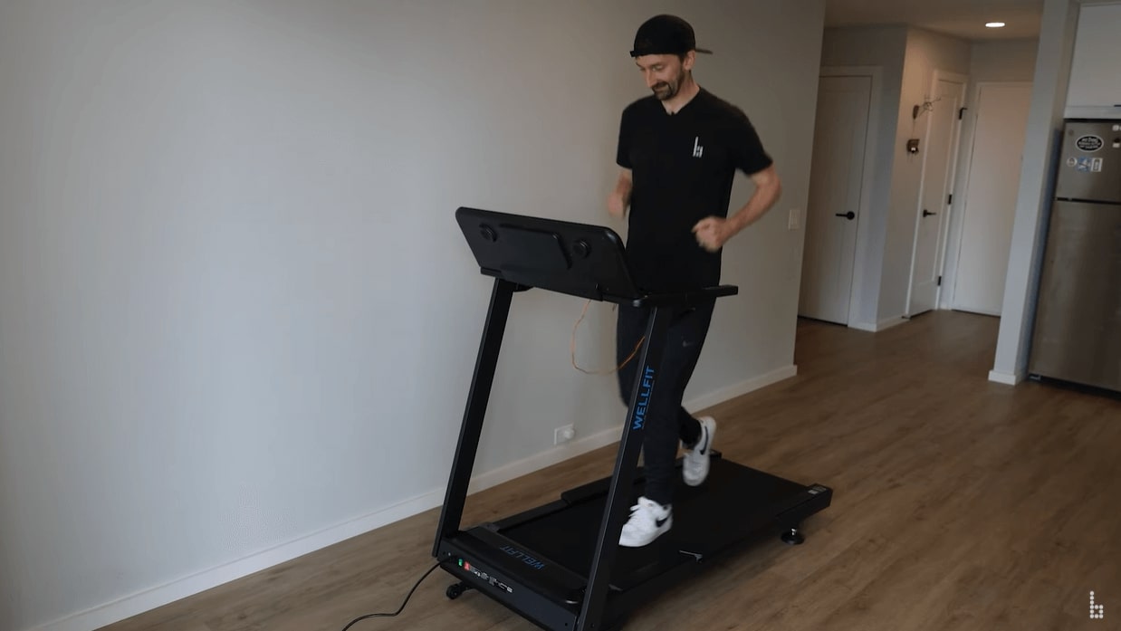 Supports Up To 500 Pounds, Ultra-Sturdy Treadmill