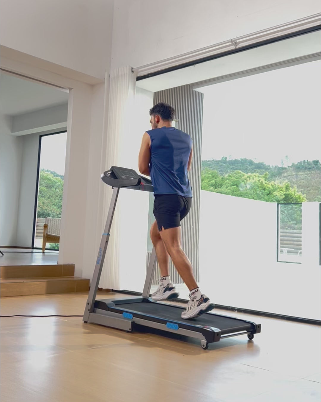 WELLFIT TM007 Folding Auto Incline Treadmill Video